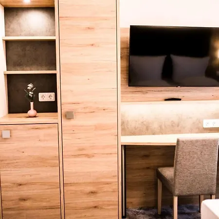 Wiechmanns Weserhotel ホテル ブラケ