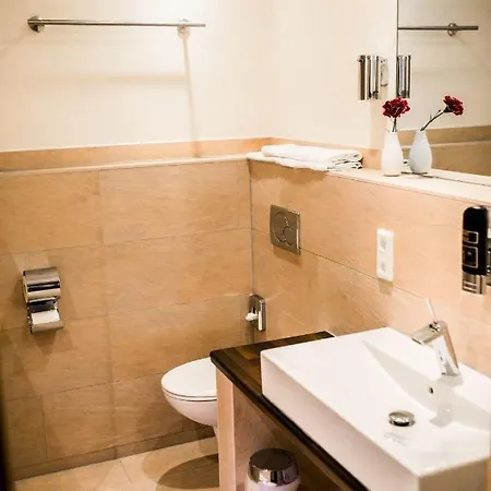Wiechmanns Weserhotel ホテル *