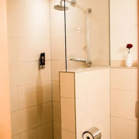 Wiechmanns Weserhotel ホテル ブラケ