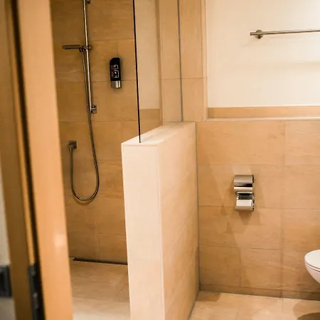 Wiechmanns Weserhotel 3*