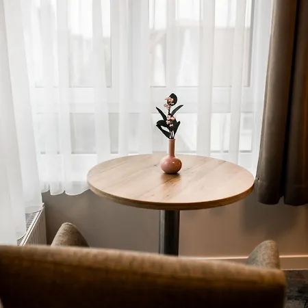 Wiechmanns Weserhotel *