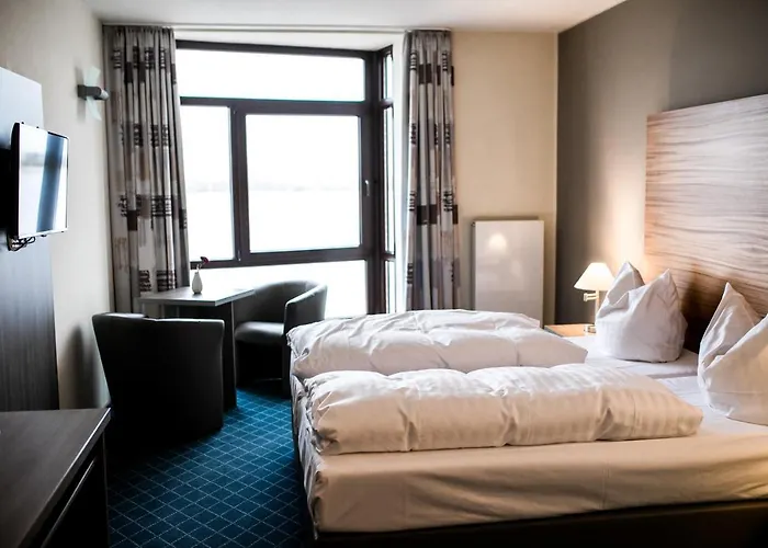 Hotel Wiechmanns Weserhotel 3*