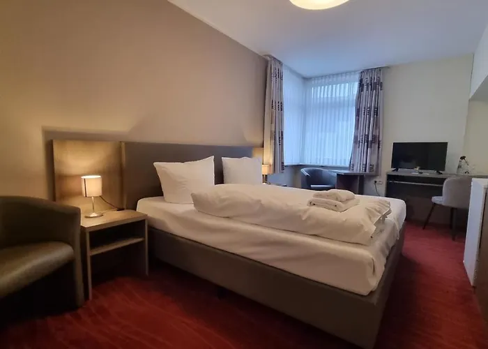 Wiechmanns Weserhotel 3*